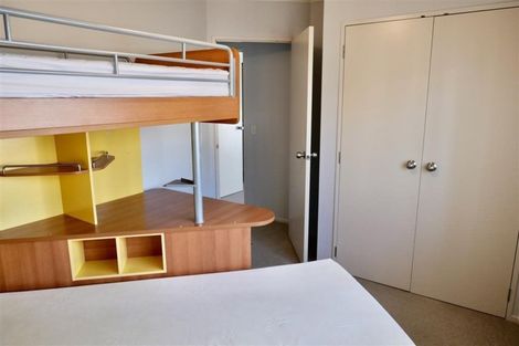 Photo of property in 11 Cognac Place, Henderson, Auckland, 0612