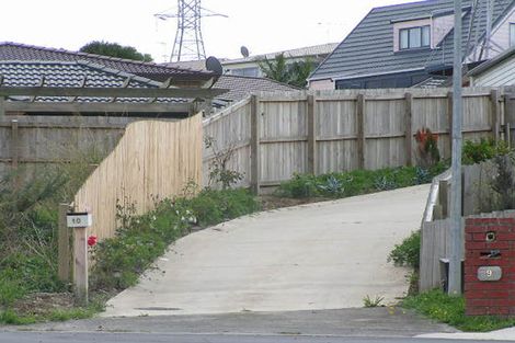 Photo of property in 10 Cloghan Close, Massey, Auckland, 0614