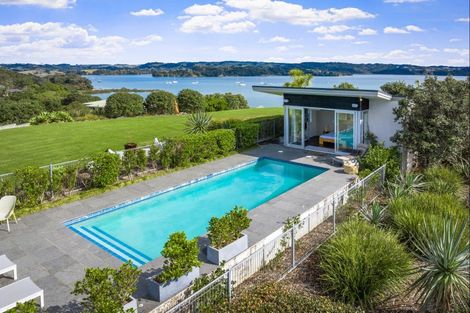 Photo of property in 188 Ridge Road, Mahurangi East, Warkworth, 0982