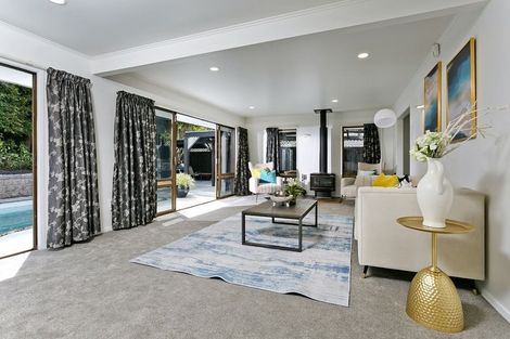 Photo of property in 29 Sandiacre Way, Browns Bay, Auckland, 0630