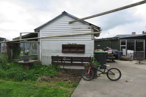 Photo of property in 5 Main Road, Pleasant Point, 7903