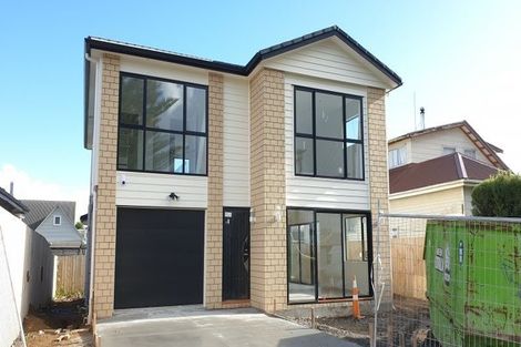 Photo of property in 2b Bunnythorpe Road, Papakura, 2110