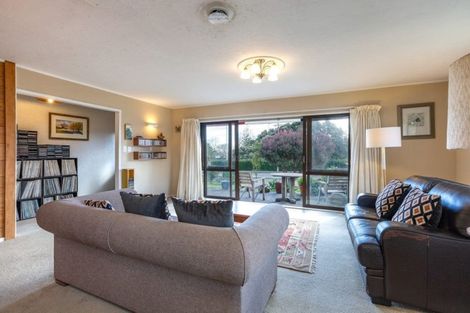 Photo of property in 1/32 Queen Street, Papakura, 2110