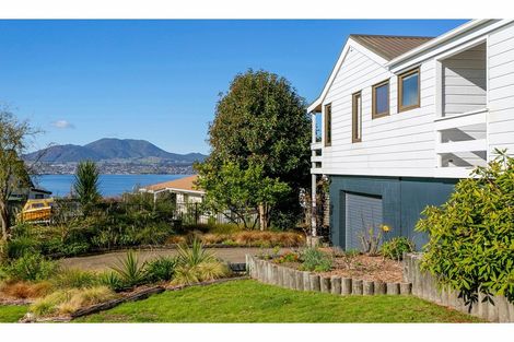 Photo of property in 25 Shera Street, Acacia Bay, Taupo, 3330