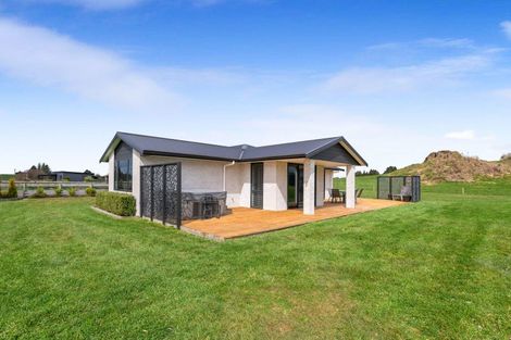 Photo of property in 1184 Oturoa Road, Hamurana, 3072