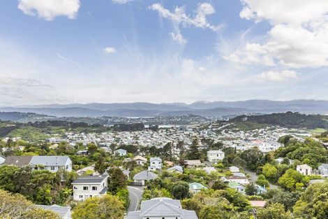 Photo of property in 3/27 Whaui Street, Vogeltown, Wellington, 6021