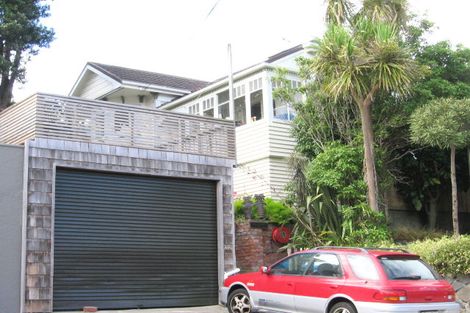 Photo of property in 22 Milton Street, Berhampore, Wellington, 6023