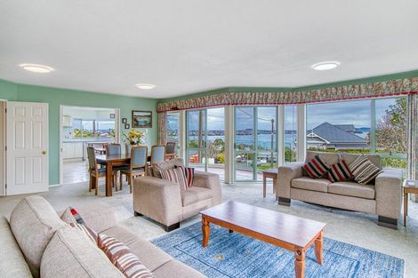 Photo of property in 9 Mariposa Crescent, Birkenhead, Auckland, 0626