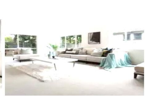 Photo of property in 11a Gerwyn Place, Pakuranga Heights, Auckland, 2010