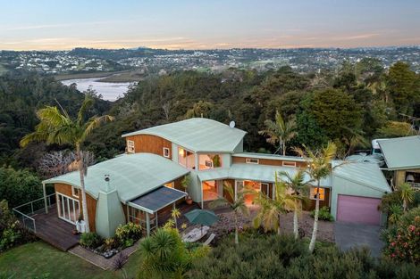 Photo of property in 417 Paremoremo Road, Paremoremo, Auckland, 0632