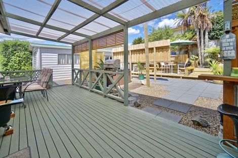Photo of property in 46 Lee Street, Te Puke, 3119