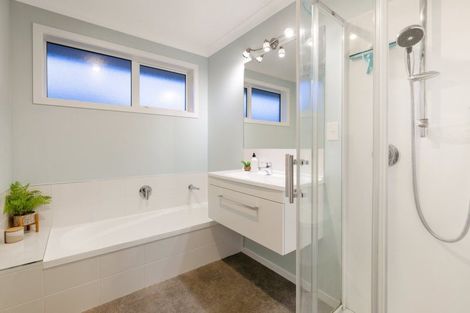 Photo of property in 146 The Boulevard, Papamoa Beach, Papamoa, 3118