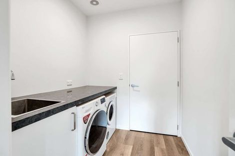 Photo of property in 80 Shillingford Boulevard, Rolleston, 7615