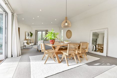 Photo of property in 12 Te Puna Place, Havelock North, 4130