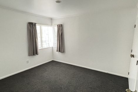 Photo of property in 5 Blythfield Place, Taradale, Napier, 4112