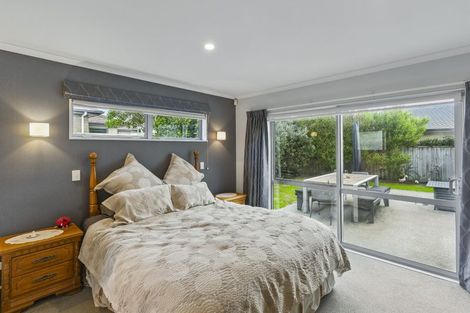 Photo of property in 48 Kotuku Drive, Paraparaumu Beach, Paraparaumu, 5032