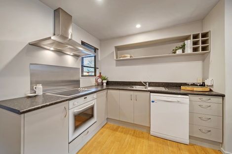 Photo of property in 16c Defoe Place, Waltham, Christchurch, 8023