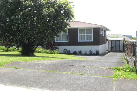 Photo of property in 3 Kamaka Road, Mangere Bridge, Auckland, 2022