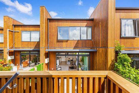 Photo of property in 13 Hudson Bay Road, Hobsonville, Auckland, 0616