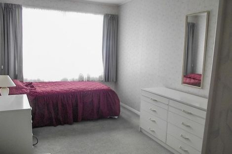 Photo of property in 1/7 Kent Street, Carterton, 5713