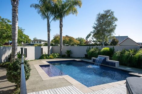 Photo of property in 68 Wordsworth Street, Leamington, Cambridge, 3432