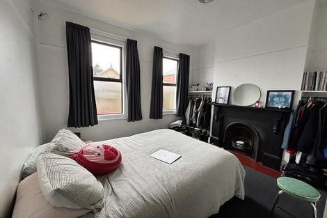 Photo of property in 16 Howe Street, North Dunedin, Dunedin, 9016