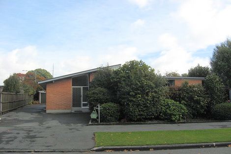 Photo of property in 2/23 Tudor Avenue, Ilam, Christchurch, 8041