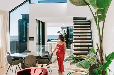 Photo of property in 124 Marine Parade, Mount Maunganui, 3116