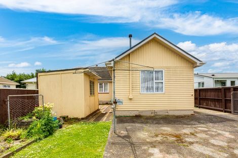 Photo of property in 9 Taine Street, Taita, Lower Hutt, 5011