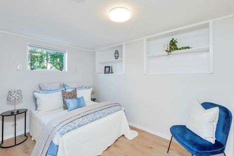 Photo of property in 25 Compton Street, Hillcrest, Auckland, 0627