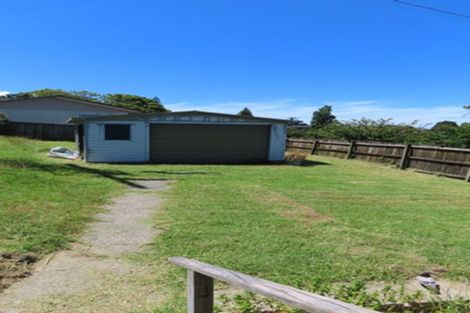 Photo of property in 10 Camelot Place, Glenfield, Auckland, 0629