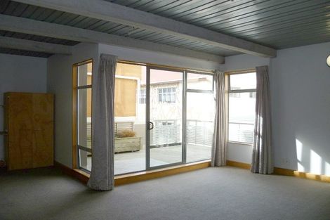 Photo of property in First House Apartments, 2/4 Frederick Street, Te Aro, Wellington, 6011