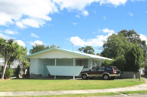 Photo of property in 19 Blueberry Grove, Timberlea, Upper Hutt, 5018