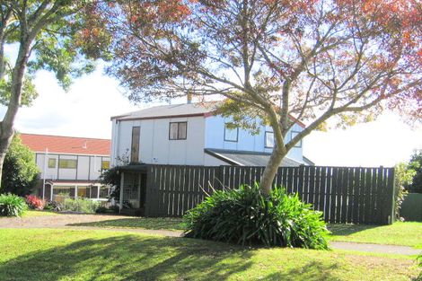 Photo of property in 32 Derrimore Heights, Clover Park, Auckland, 2019