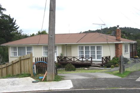 Photo of property in 7 Fuchsia Place, Birkdale, Auckland, 0626