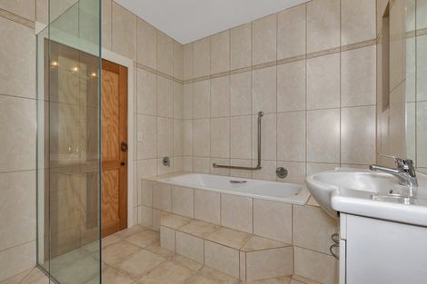 Photo of property in 76 Mountfield Road, Waipu, 0582