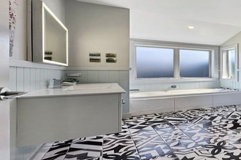 Photo of property in 113 Kenrigg Road, Kinloch, Taupo, 3377