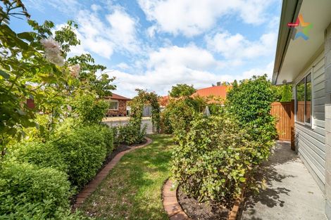 Photo of property in 44 Woodland Mews, Wainuiomata, Lower Hutt, 5014