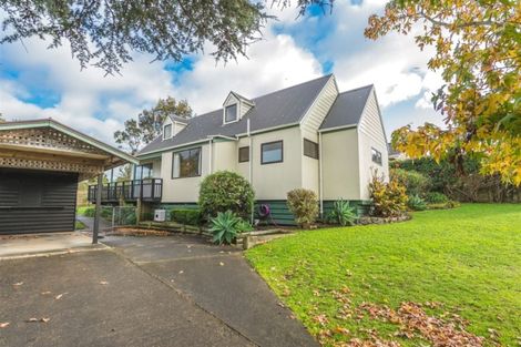 Photo of property in 4 Bastia Avenue, Bastia Hill, Whanganui, 4500