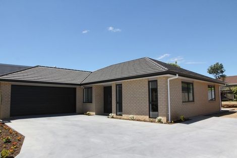 Photo of property in 5 Market Lane, Westown, New Plymouth, 4310