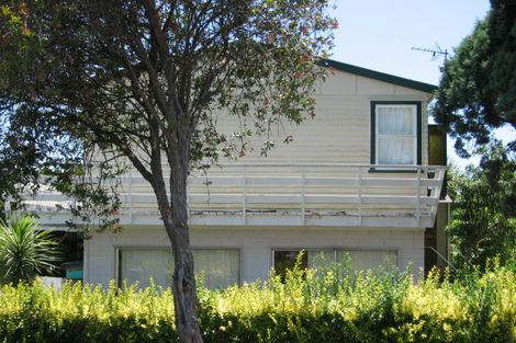 Photo of property in 10 Keats Place, Blockhouse Bay, Auckland, 0600