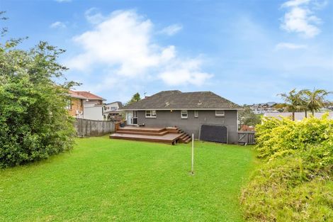 Photo of property in 14 Kennedy Avenue, Forrest Hill, Auckland, 0620