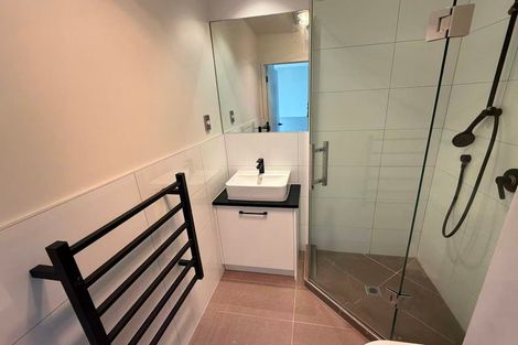 Photo of property in 23 Meritage Lane, Te Atatu South, Auckland, 0610