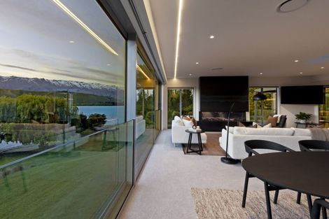 Photo of property in 485 Tarras-cromwell Road, Northburn, Cromwell, 9383