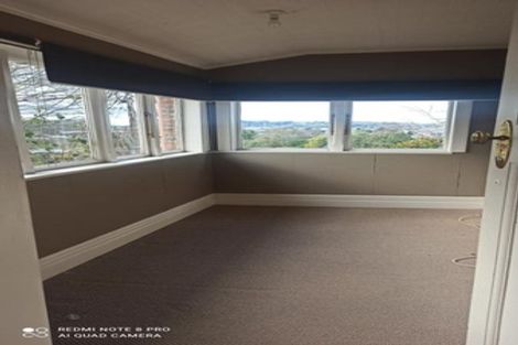 Photo of property in 1 Cossens Street, Balclutha, 9230