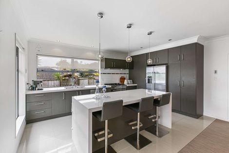 Photo of property in 175 Jeffs Road, Flat Bush, Auckland, 2016