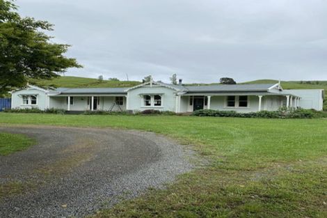 Photo of property in 1663 Opaki Kaiparoro Road, Mauriceville, Masterton, 5882