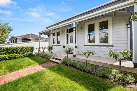 Photo of property in 19 Nelson Street, Petone, Lower Hutt, 5012