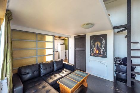 Photo of property in 27 Okoka Road, Omiha, Waiheke Island, 1081