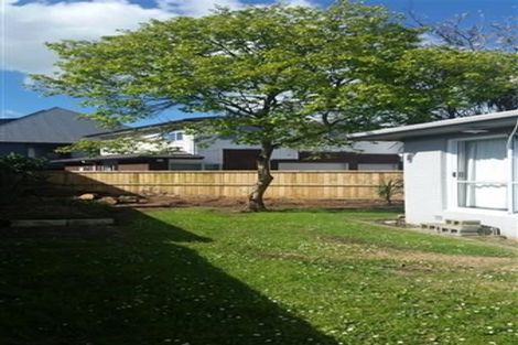 Photo of property in 1 Littler Place, Hamilton East, Hamilton, 3216